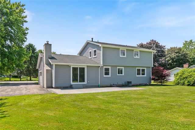 3601 Sunset Lane, Williamson, NY 14589