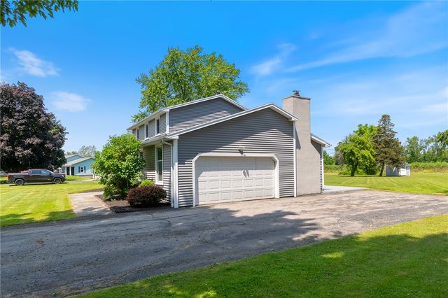 3601 Sunset Lane, Williamson, NY 14589