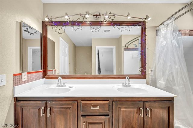 8924 Jennifer Anne Avenue, Las Vegas, NV 89149