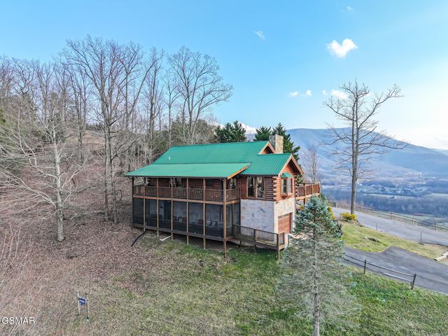 2485 Black Bear Ridge Way, Sevierville, TN 37862
