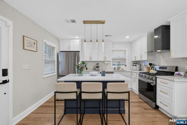 78 Schuyler Avenue, North Arlington, NJ 07031