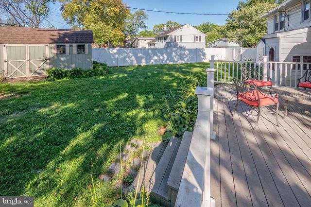 1803 GRAVERS LN, Wilmington, DE 19810