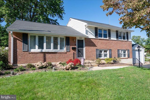 1803 GRAVERS LN, Wilmington, DE 19810