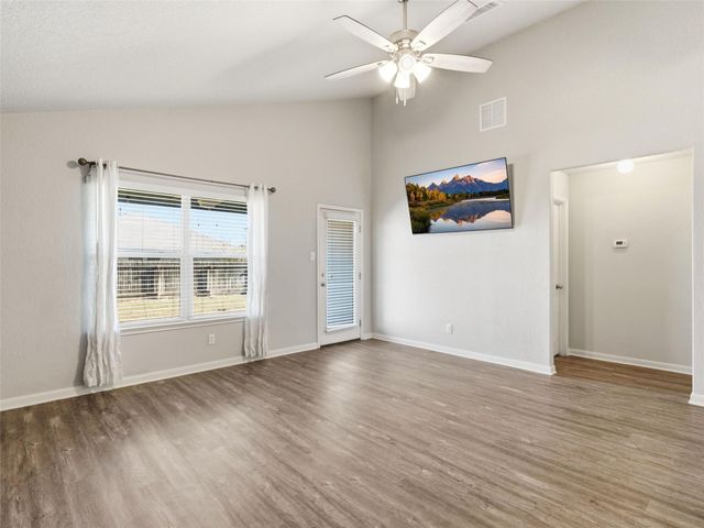 2621 McCrae, New Braunfels, TX 78130