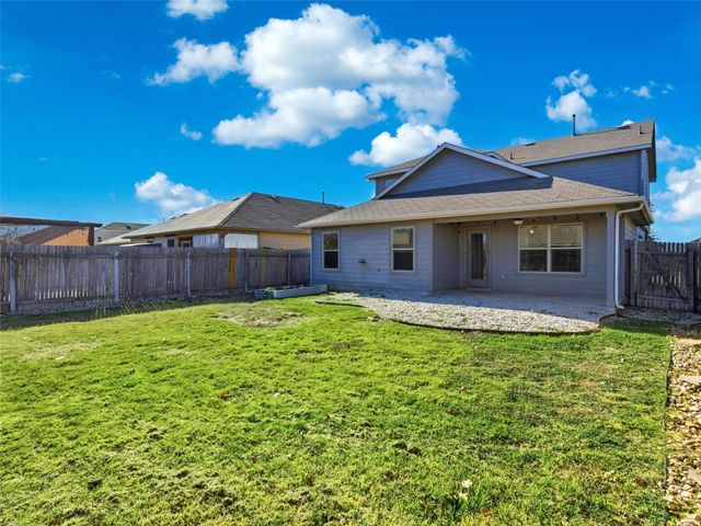 2621 McCrae, New Braunfels, TX 78130