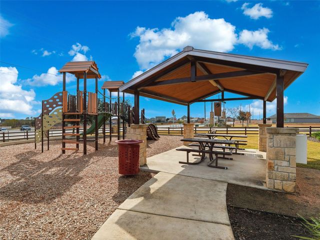 2621 McCrae, New Braunfels, TX 78130