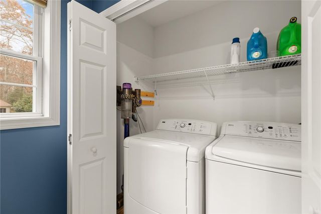 420 Cottrell Road, Tiverton, RI 02878