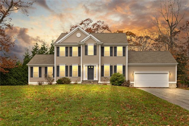 420 Cottrell Road, Tiverton, RI 02878