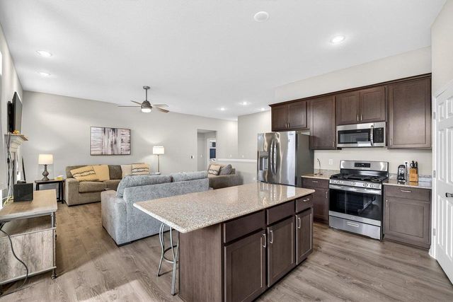 822 Colt Drive, Belleville, WI 53508