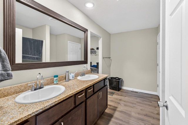 822 Colt Drive, Belleville, WI 53508