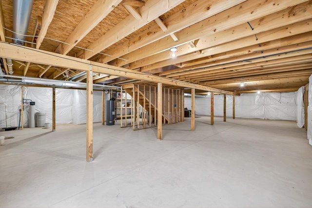 822 Colt Drive, Belleville, WI 53508