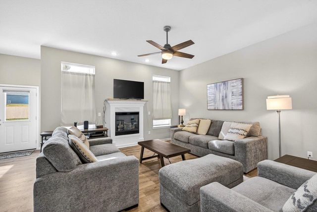 822 Colt Drive, Belleville, WI 53508