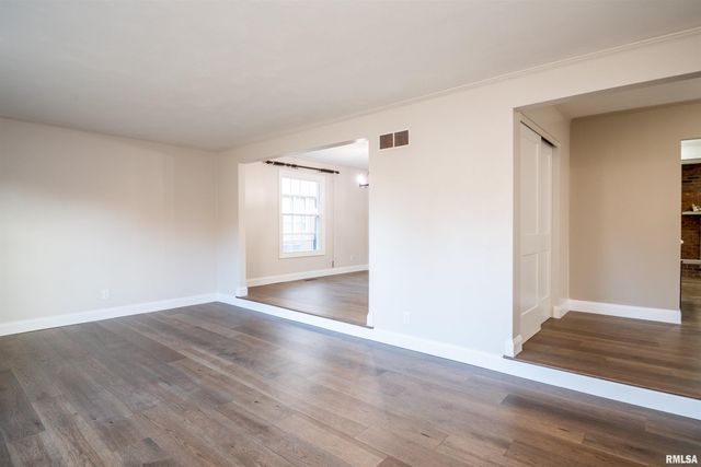 6520 N TALISMAN Terrace, Peoria, IL 61615