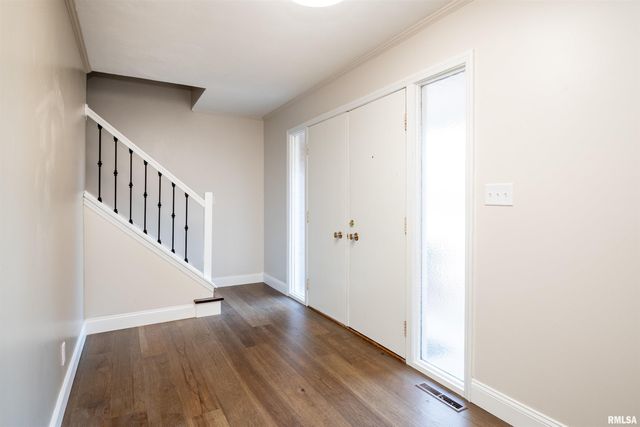 6520 N TALISMAN Terrace, Peoria, IL 61615