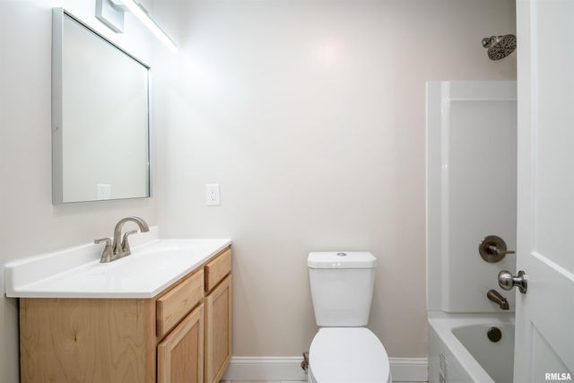 6520 N TALISMAN Terrace, Peoria, IL 61615