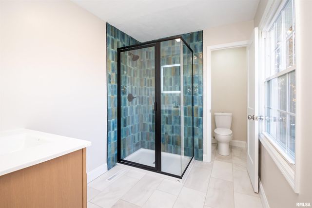 6520 N TALISMAN Terrace, Peoria, IL 61615