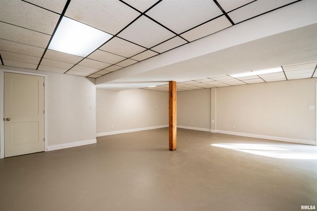 6520 N TALISMAN Terrace, Peoria, IL 61615