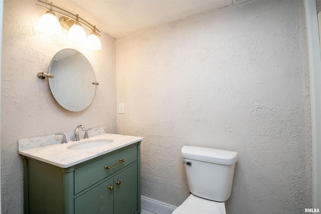 6520 N TALISMAN Terrace, Peoria, IL 61615