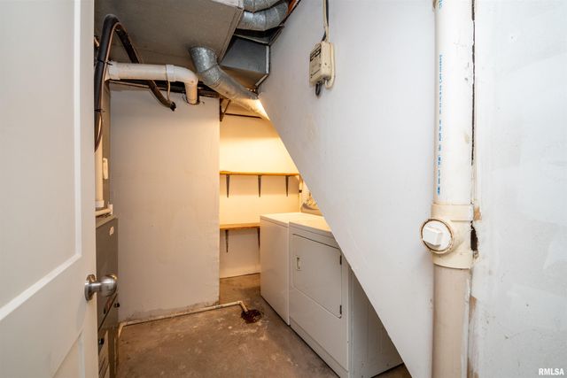 6520 N TALISMAN Terrace, Peoria, IL 61615