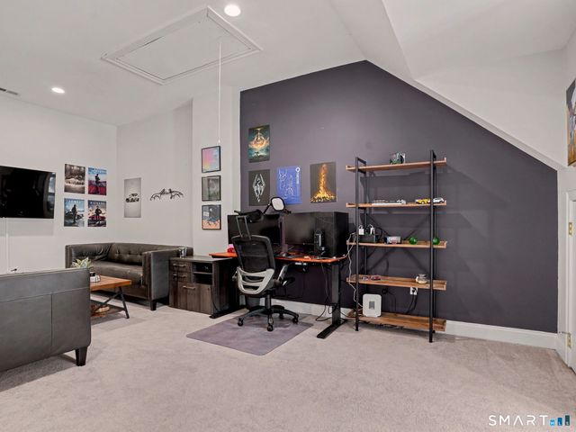 85 Camp Avenue 14E, Stamford, CT 06907