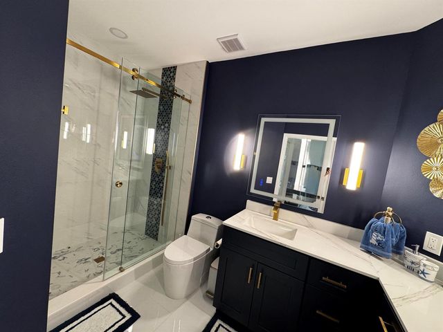 804 E Windward Way 103, Lantana, FL 33462