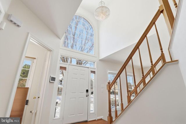 13566 COBRA DR, Herndon, VA 20171