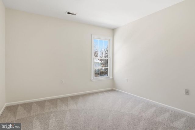 13566 COBRA DR, Herndon, VA 20171