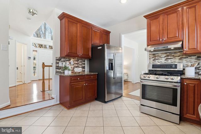 13566 COBRA DR, Herndon, VA 20171