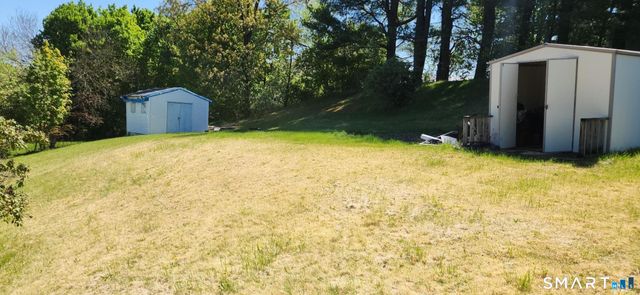 21 Brookview Avenue, Wallingford, CT 06492