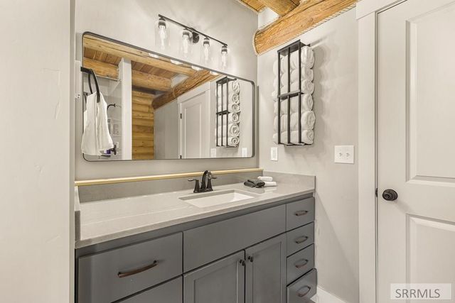 32 Valley View Circle, Irwin, ID 83428