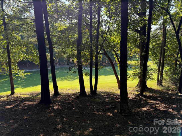 121 Bobby Jones Drive 48, Hendersonville, NC 28739