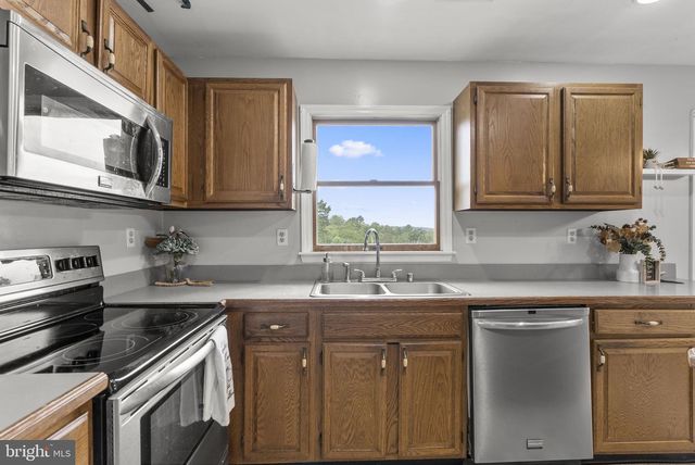 3050 HOOPER RD, New Windsor, MD 21776