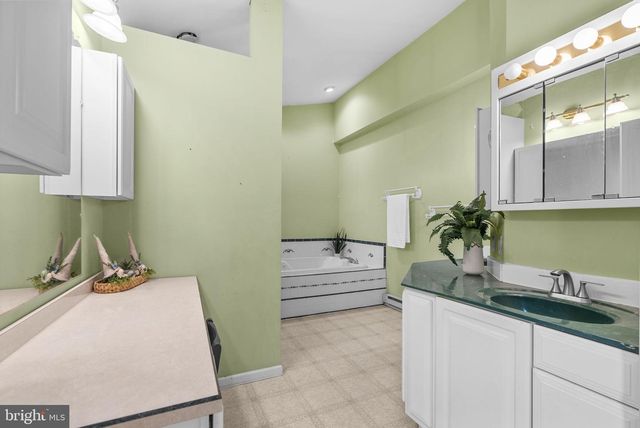 3050 HOOPER RD, New Windsor, MD 21776