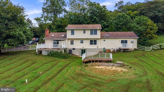 3050 HOOPER RD, New Windsor, MD 21776