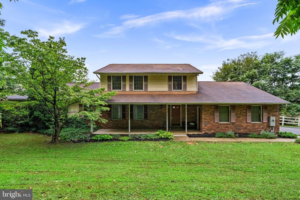 3050 HOOPER RD, New Windsor, MD 21776