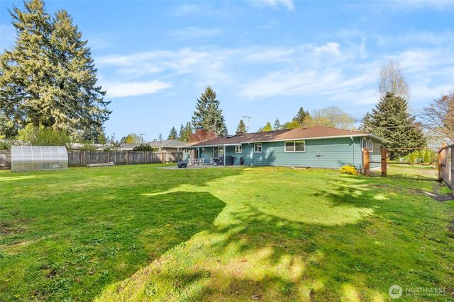 2305 Lilac SE, Lacey, WA 98503