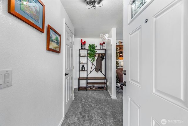 2305 Lilac SE, Lacey, WA 98503