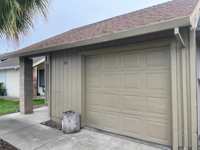 115 Pulsar Cir, Sacramento, CA 95822