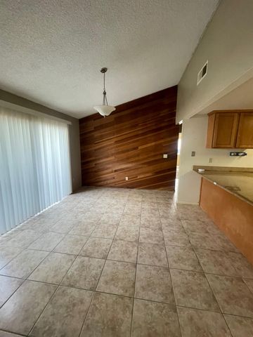 115 Pulsar Cir, Sacramento, CA 95822