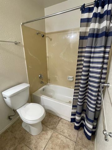 115 Pulsar Cir, Sacramento, CA 95822