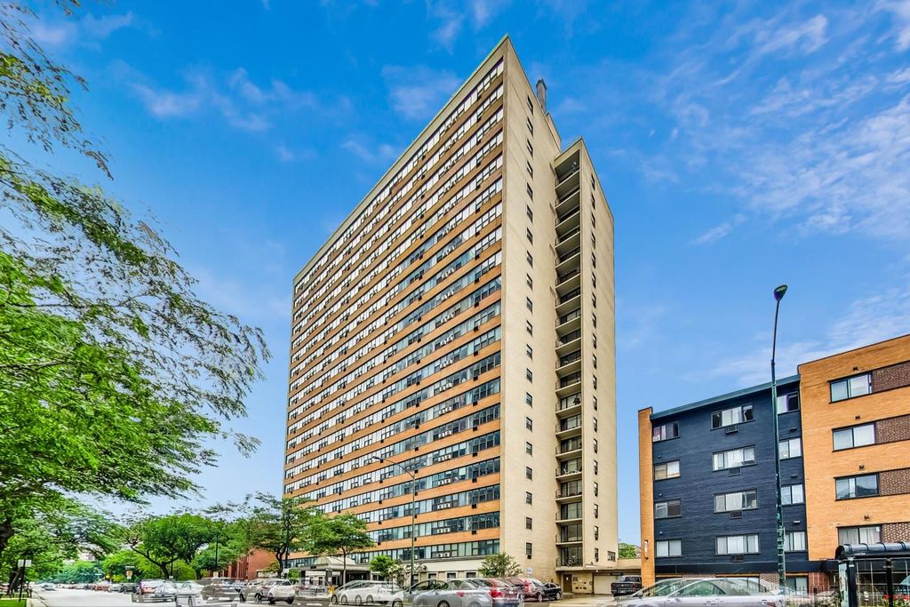 6030 N Sheridan Road 901, Chicago, IL 60660