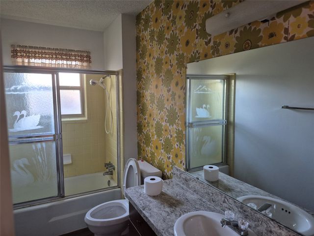 921 Meadow Mead Drive, Allen, TX 75002