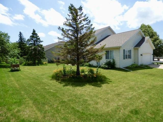 1201 Velvet Leaf Drive, Madison, WI 53719
