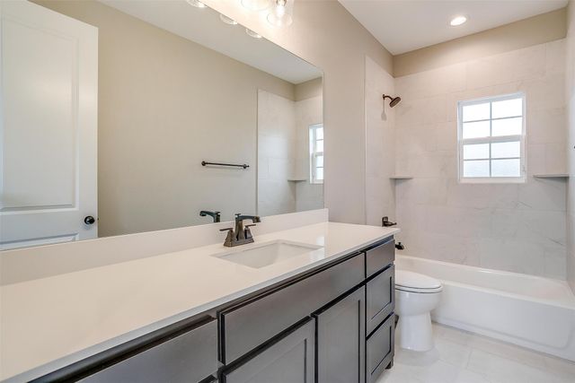 991 Hulen, Crowley, TX 76036