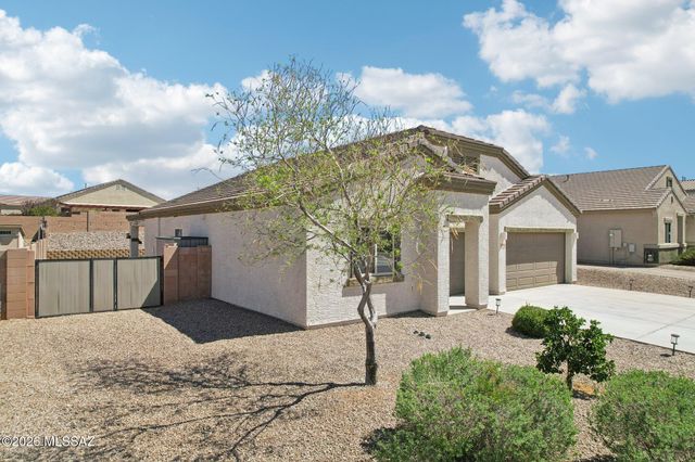 264 W Sg Posey Street, Vail, AZ 85641