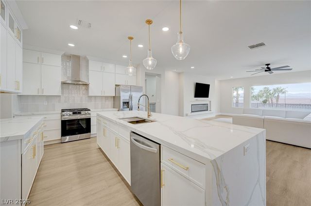 2099 Mountain City Street, Henderson, NV 89052