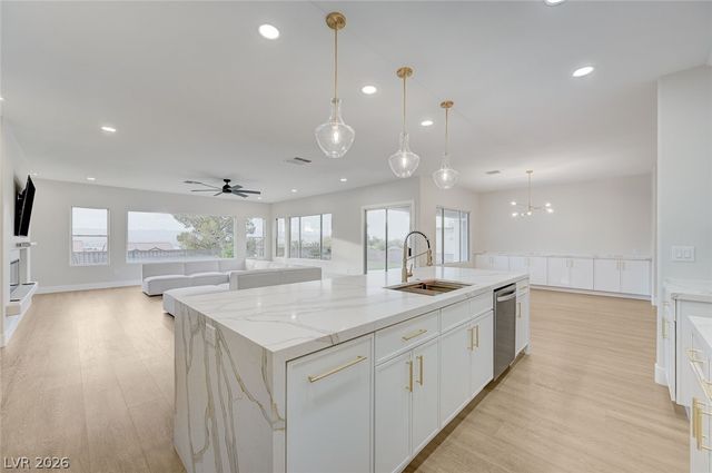 2099 Mountain City Street, Henderson, NV 89052