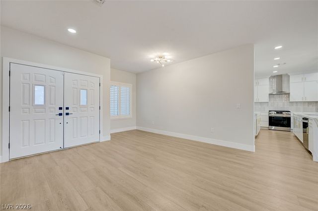 2099 Mountain City Street, Henderson, NV 89052