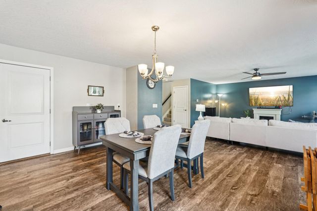 130 Cedar Creek Street, Delaware, OH 43015