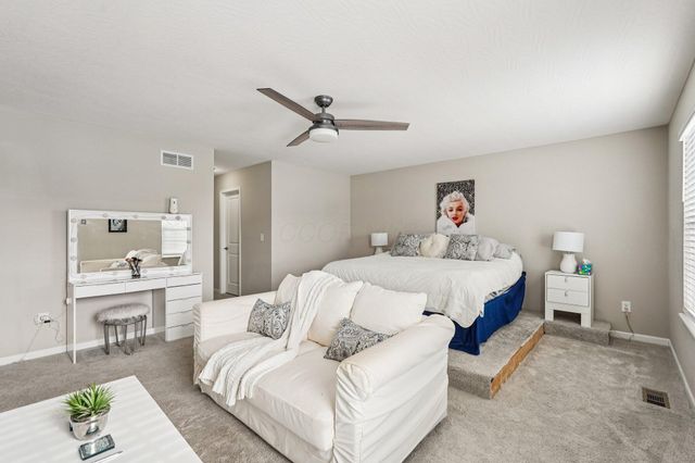 130 Cedar Creek Street, Delaware, OH 43015